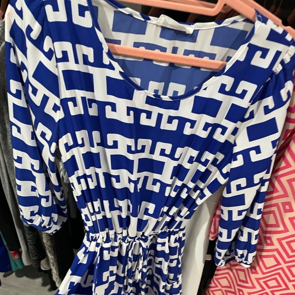 All in great condition, size small & medium $15 - $30 - Picture 1 of 16